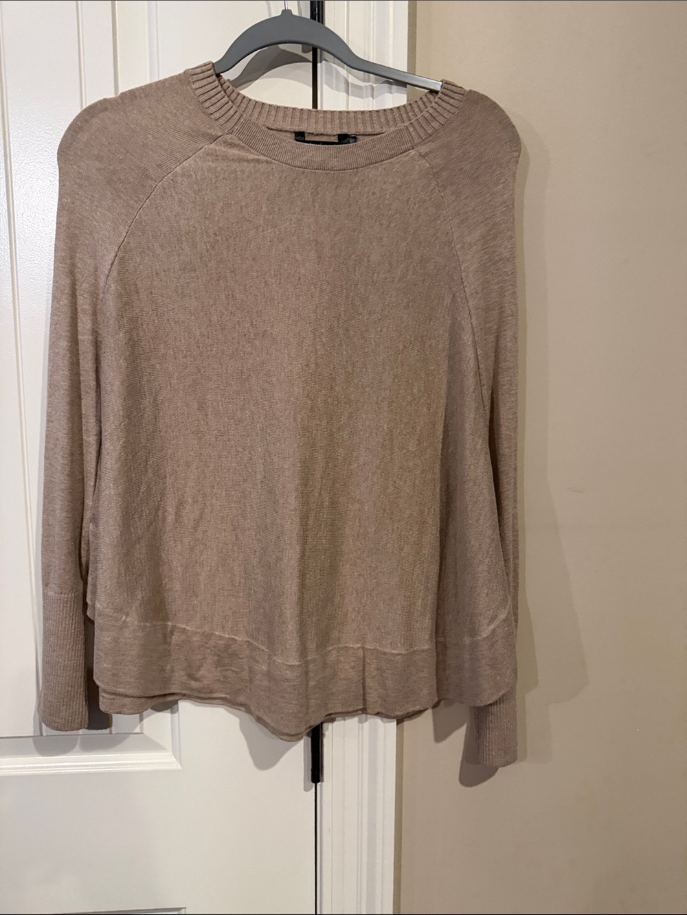 Daisy Fuentes Taupe Knit Sweater
